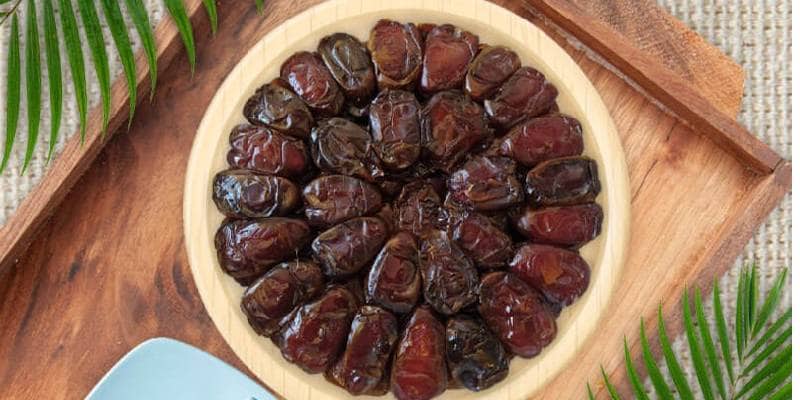 خرما کبکاب درجه یک انتخابی مناسب برای صادرات و بازارهای داخلی